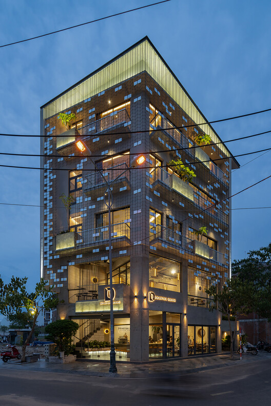 Demeter Beans II Coffee Shop and D-Apartment / KCONCEPT + KOHARCHITECTS Demeter Beans II Coffee Shop and D-Apartment / KCONCEPT + KOHARCHITECTS - Image 5 of 28