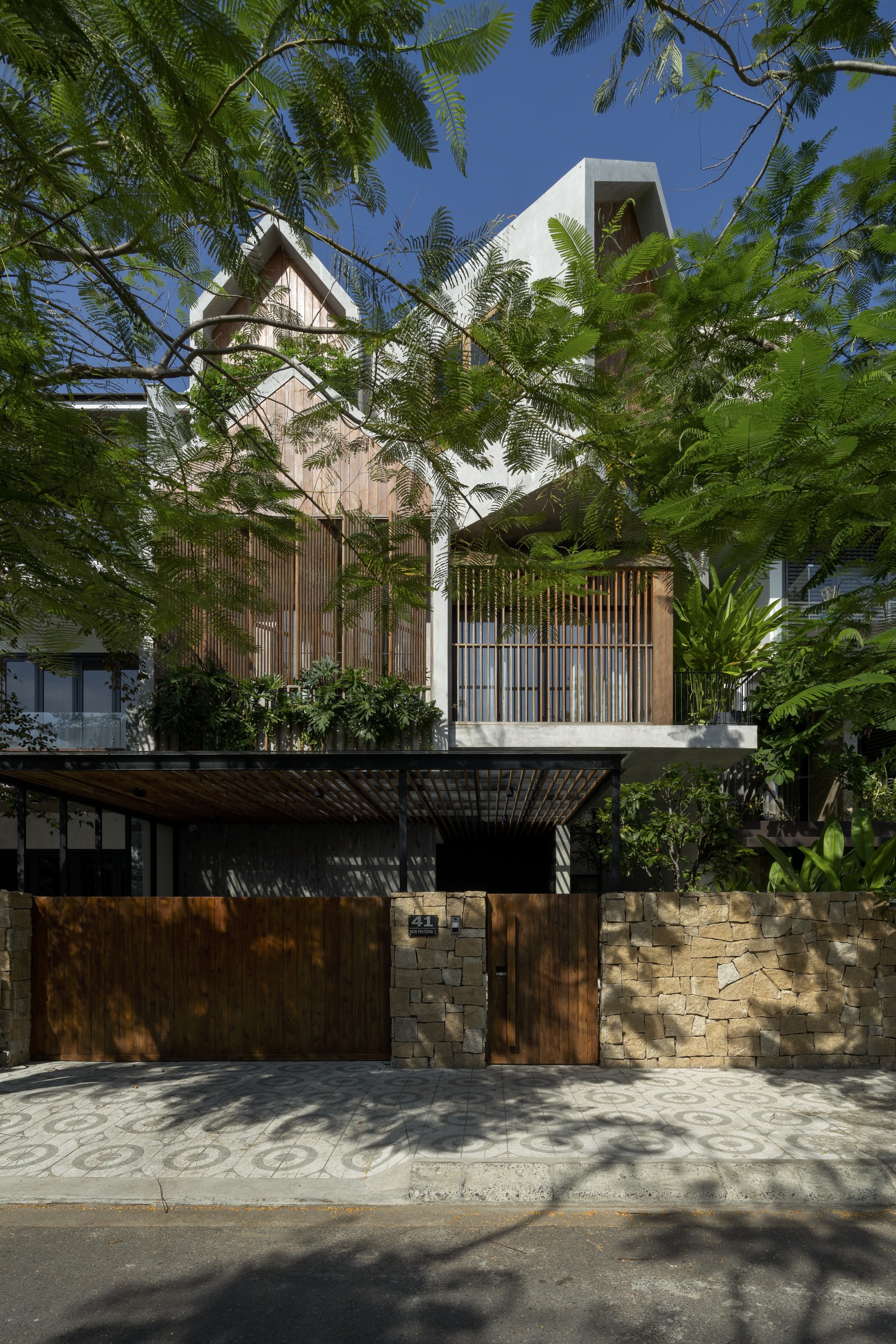 Gallery of Da Nang Villa / AD9 Architects - 6