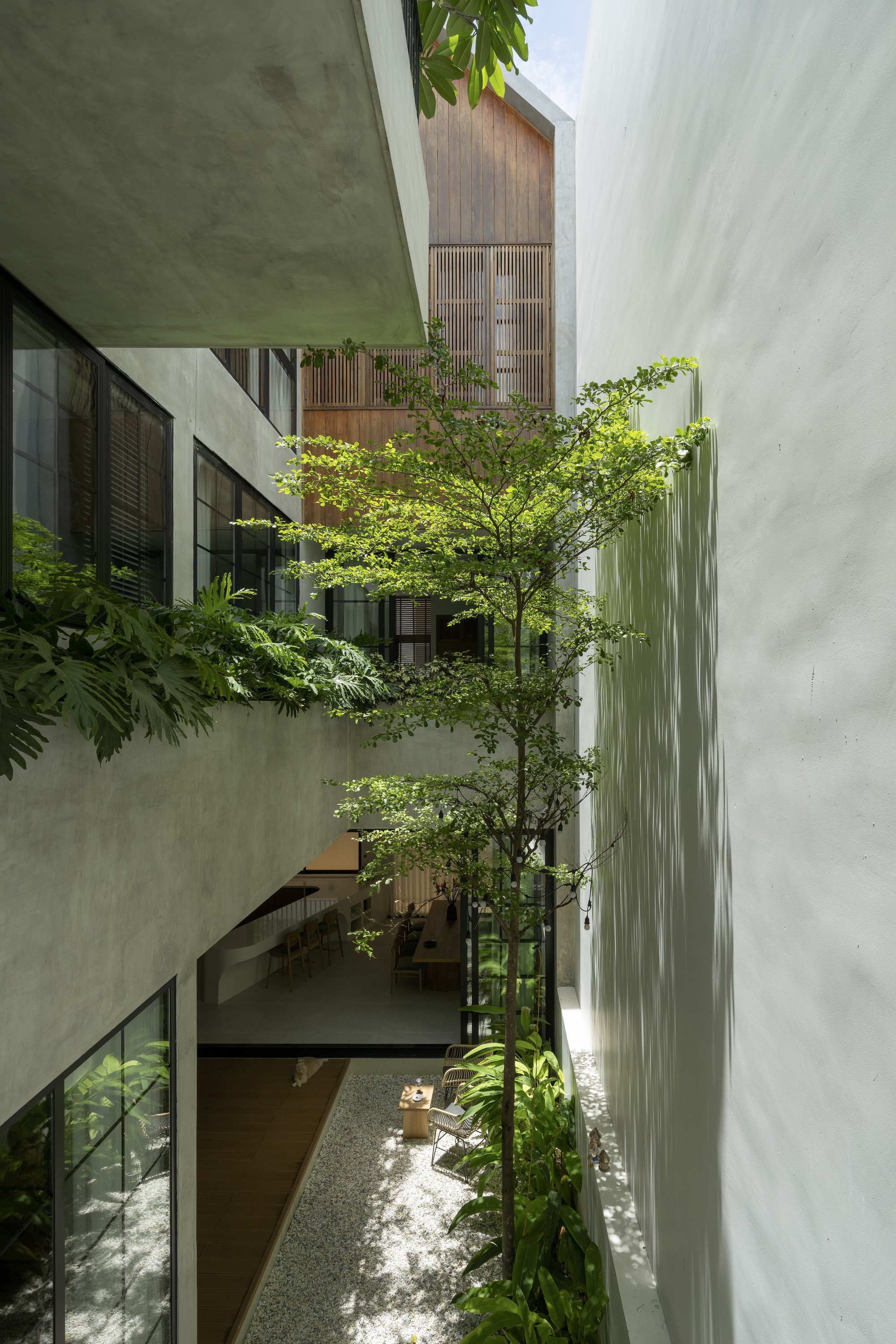 Gallery of Da Nang Villa / AD9 Architects - 10