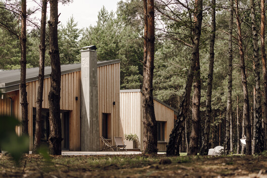 House near Konin / Studio GAB - Exterior Photography, Forest