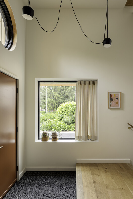 The Warren House / PLOTNONPLOT Architecture Inc. The Warren House / PLOTNONPLOT Architecture Inc. - Interior Photography, Windows, Wood