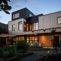 The Warren House / PLOTNONPLOT Architecture Inc. - Exterior P،tography, Windows, Facade