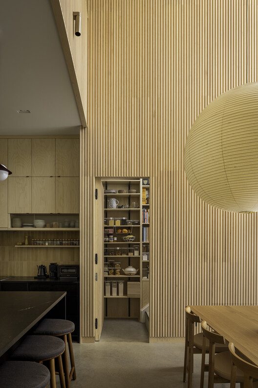 The Warren House / PLOTNONPLOT Architecture Inc. The Warren House / PLOTNONPLOT Architecture Inc. - Interior Photography, Kitchen, Table, Countertop, Chair