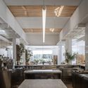 Restaurante Hermanos Petersen / OHIO Estudio - Restaurant