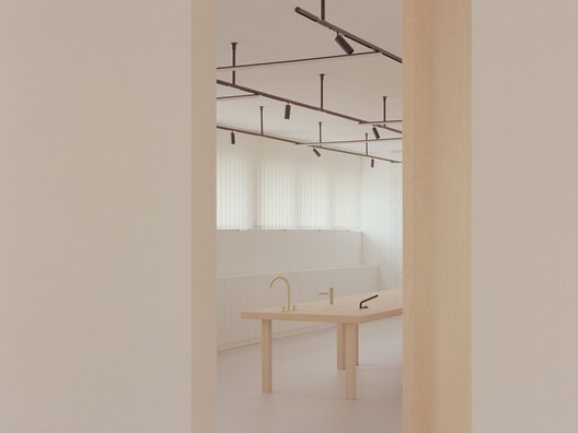 Sede de QuadroDesign / studio wok Sede de QuadroDesign / studio wok - Imagen 12 de 34