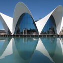 Guía de la ciudad de arquitectura de Valencia: 24 aspectos arquitectónicos destacados de los centros de arte de España revelados - Imagen 2 de 26