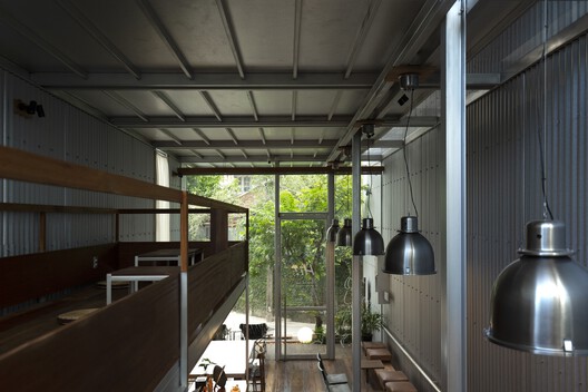 Ton Corner Coffee Shop / TON Architects - Interior Photography, Kitchen, Beam