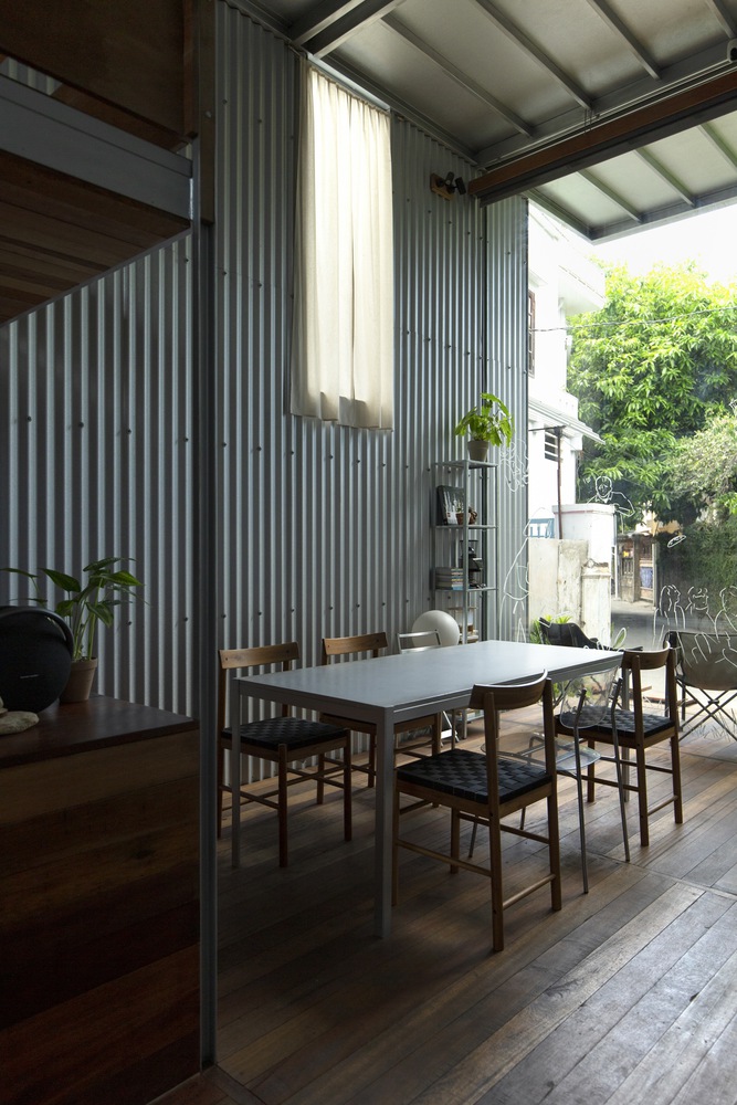 Café Ton / TON Architects - Fotografia de Interiores, Mesa