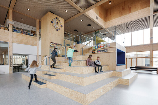 World Architecture Day 2024: Mobilizing the Next Generation for Urban Transformation - Image 11 of 19