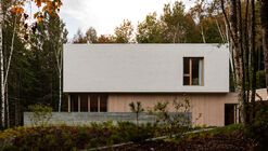 Q8 Residence / MRDK