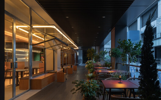 春台餐酒馆 / Studio 10 - 室内图, 桌子, 视窗, 椅子