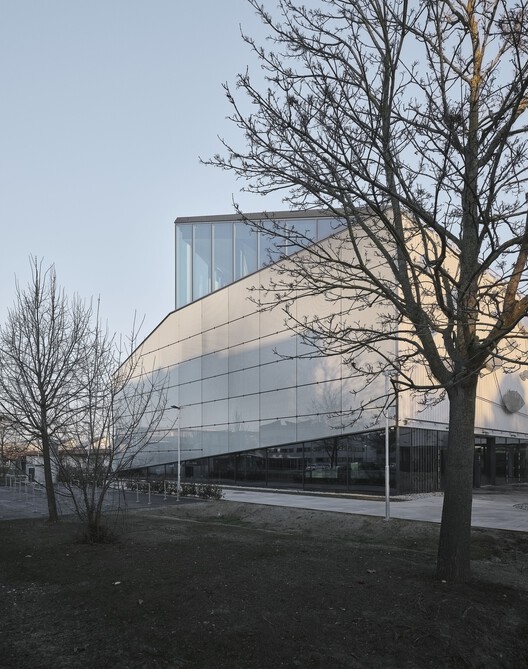 Haus der Digitalisierung Tulln / Kronaus Mitterer Architekten ZT GmbH + Gallister + Partner - Exterior Photography, Facade