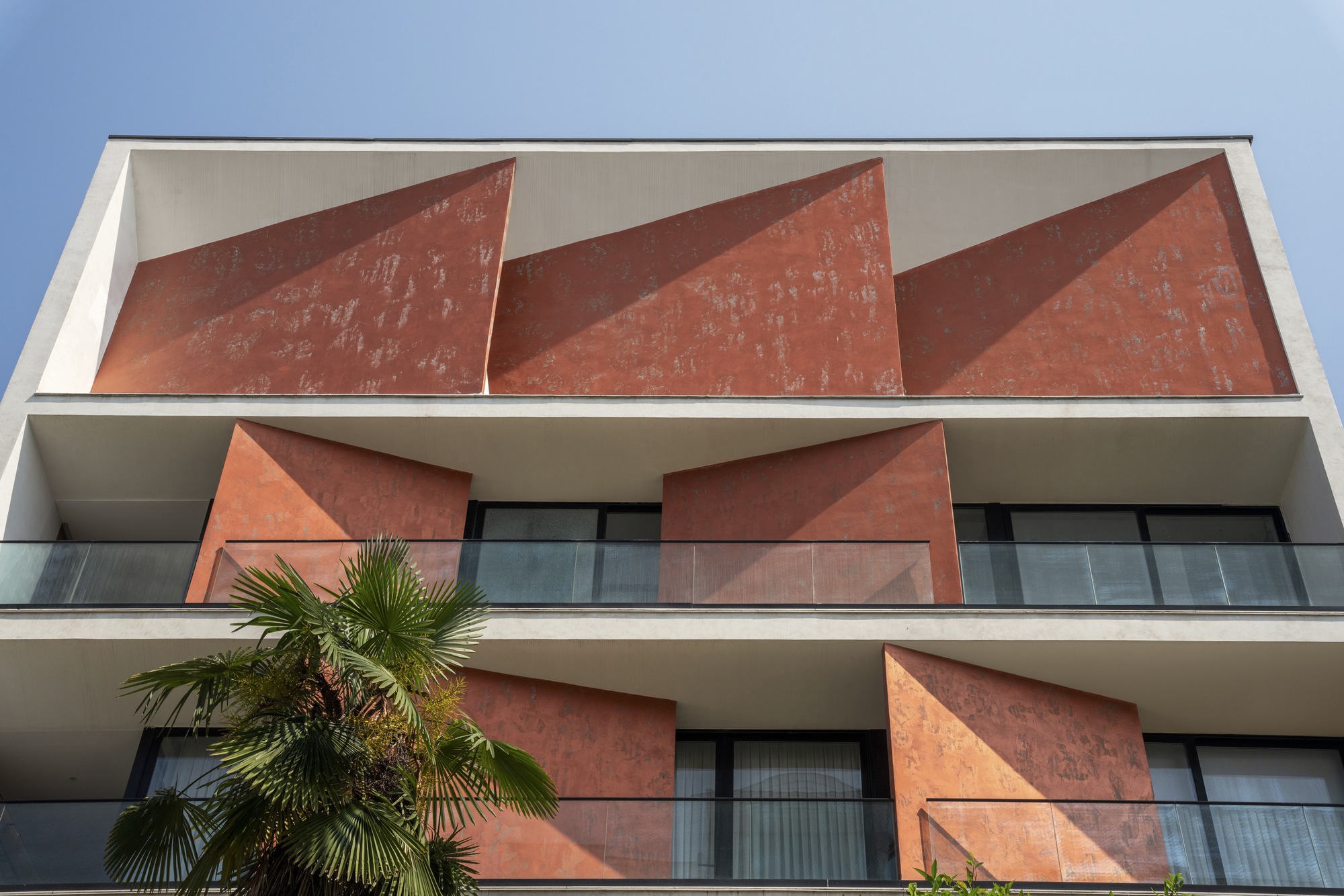 Gallery of 146 Residential Building / Pragmatica Architectural Design ...