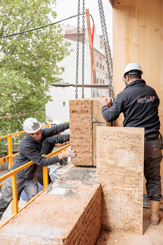 17 Rue des Quatre-Cheminées Residence / Déchelette Architecture - Interior Photography, Brick
