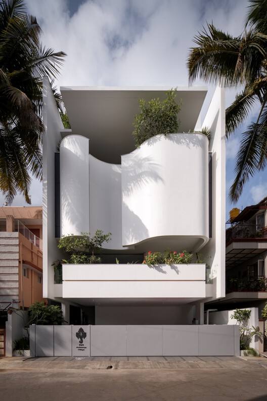 Casa  / Suva Architects - Imagen 6 de 32