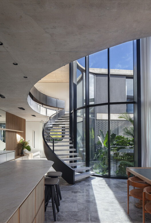 Oval House / Jorgelina Tortorici & Asociados - Fotografía interior, Escaleras