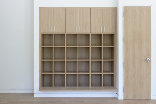 Preschool of the Arts / Boyd Architects - Interior Photography, Closet, Windows, Shelving