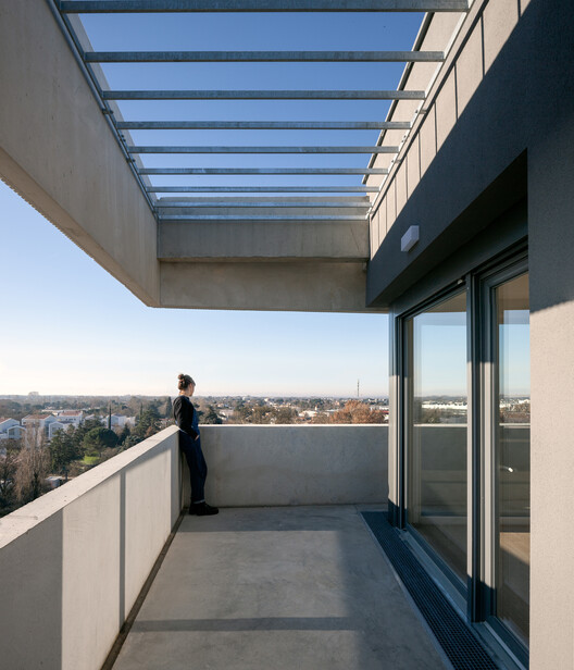 Au Loin Residence / GGR architectes - Exterior Photography, Facade, Handrail
