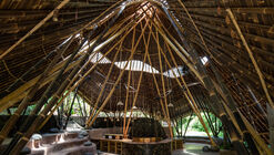 Dapur Naga Communal Kitchen and Dining Space / Bamboo U