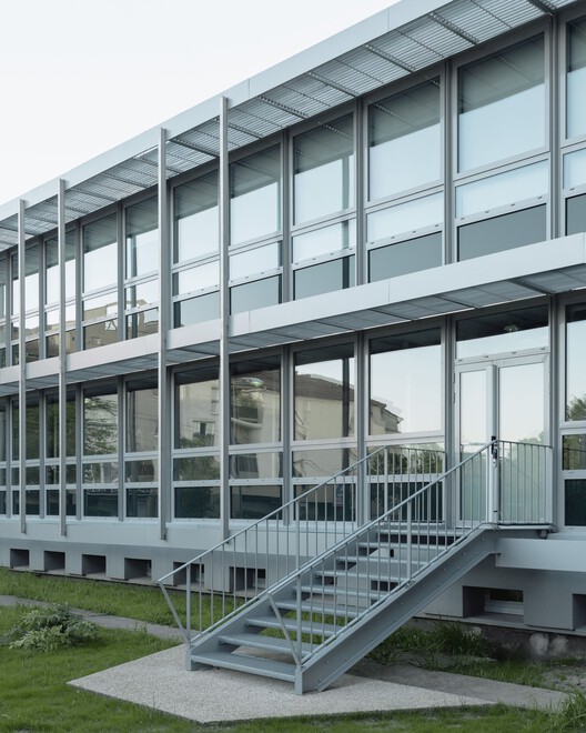 Centre des financespubliques in Corbeil-Essonnes / Lemoal Lemoal Architectes - Image 8 of 29