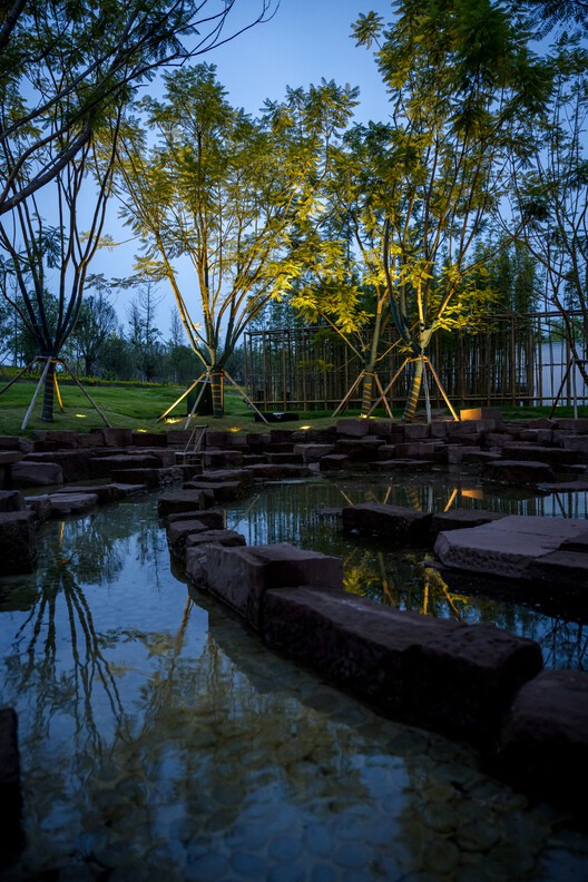 Xiaoliangtan Garden / West 8 - Image 9 of 11