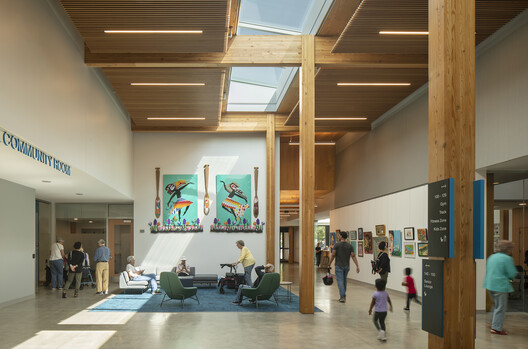 Redmond Senior and Community Center / Johnston Architects + Opsis Architecture - Interior Photography