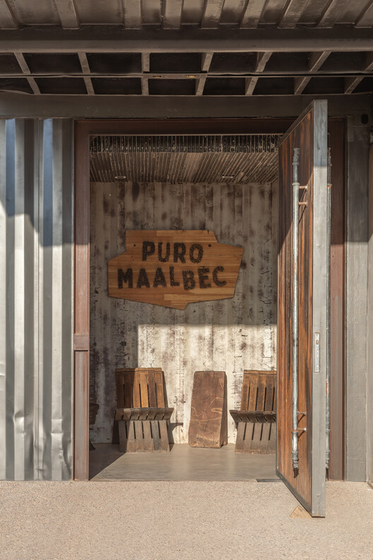 MAAL Wines  / Mora Hughes Arquitectos - Imagen 18 de 25