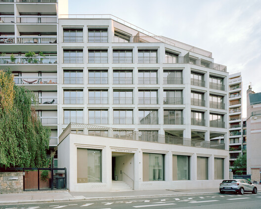 La Sirène Pavilion and Madeleine Pelletier Youth Residence / Avenier Cornejo Architectes - Image 6 of 45