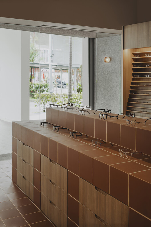 The Shop Downstairs / LAR+D - Interior Photography, Bathroom, Windows