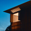 Tea House / Krisna Cheung Architects - Houses
