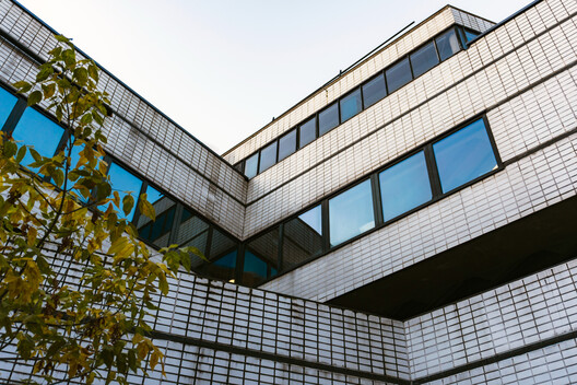 The Museum of London: Exploring the Brutalist Landmark Facing Demolition - Image 3 of 15