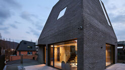 Edifício UjooHyun / Chun Architects