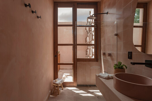 La Casa Rosa / NKN Studio - Fotografía interior, Baño, Tarjas