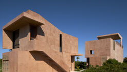 Casa San Bruno / reyes ríos + larraín arquitectos