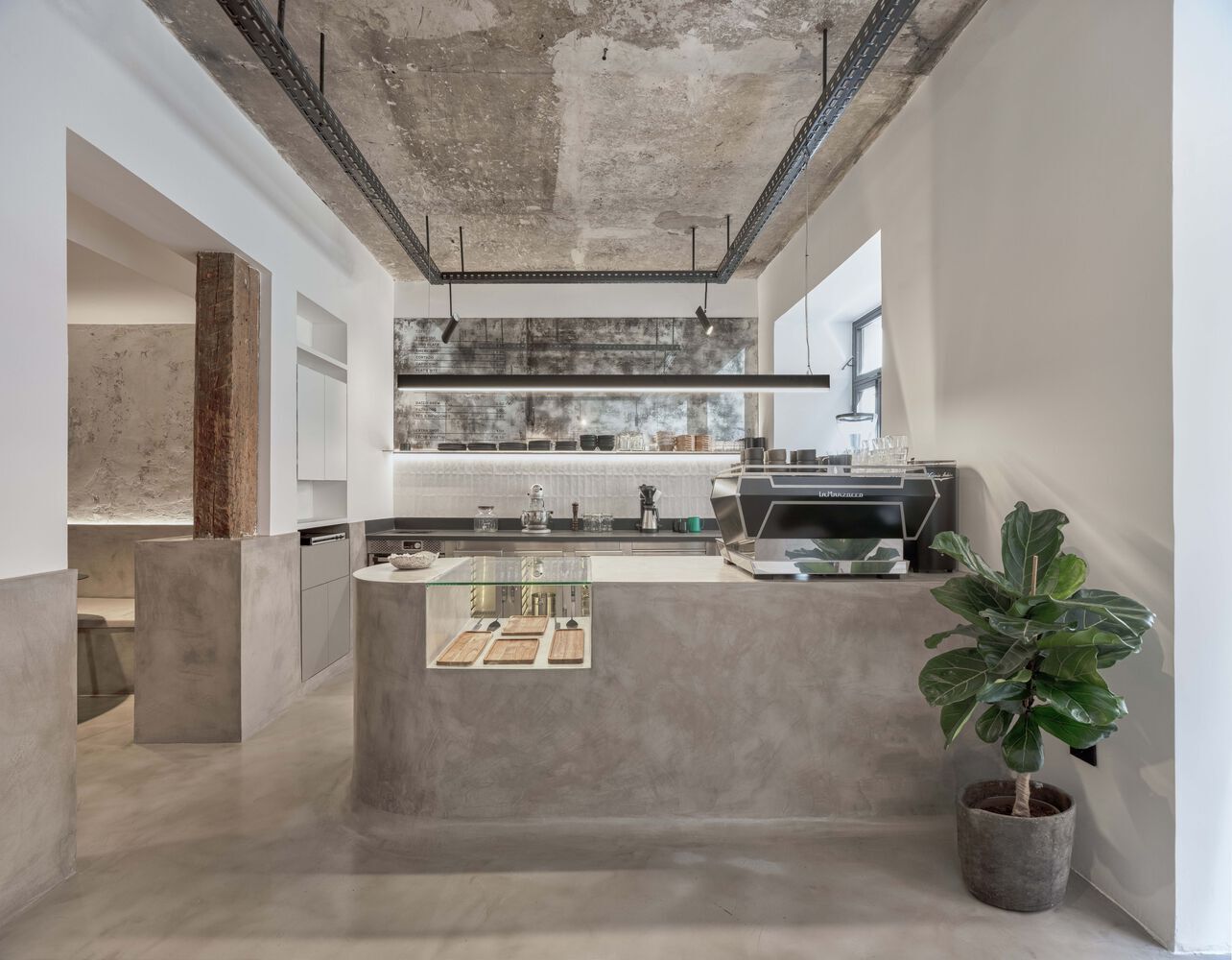 Galería de Bares, cafés y tiendas en Madrid: el diseño de interiores ...