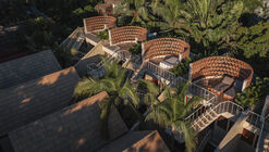 Casas Palmeras / PRODUCTORA