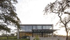 Casa Puruma / Bernardo Bustamante Arquitectos