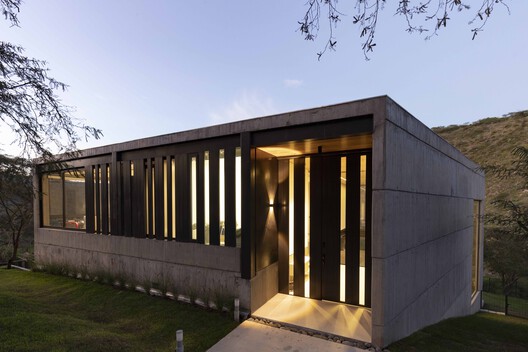 Casa Puruma / Bernardo Bustamante Arquitectos - Fotografía exterior, Madera, Concreto