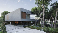 Villa Las Nubes / Flow81