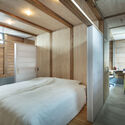 Casa en forma de cometa / Shuji Yamada - Fotografía interior, Casas, Dormitorio, Fijación Vigas