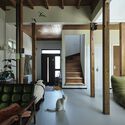 Casa Fueda / ROOVICE - Fotografía interior, Renovación, Iluminación, Sillas