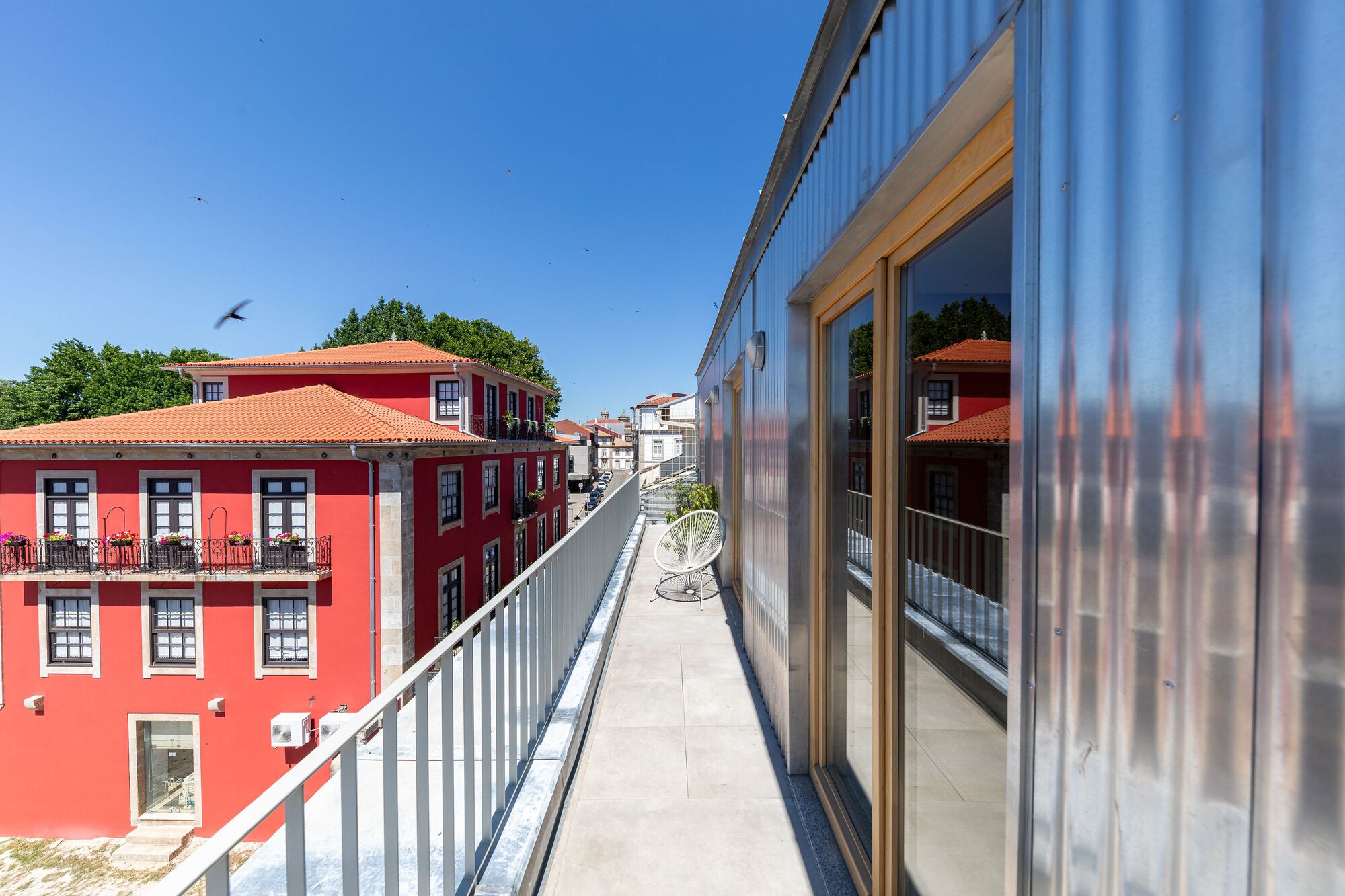 Gallery of Atelier 111 House / André Simão & Nuno Bessa - 29