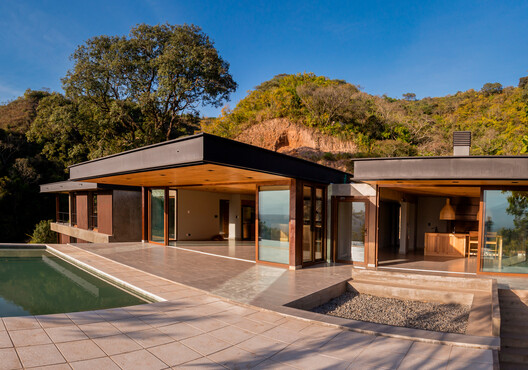 Casa Fai / MedinaMas/Arq - Fotografía exterior, Puerta, Patio interior