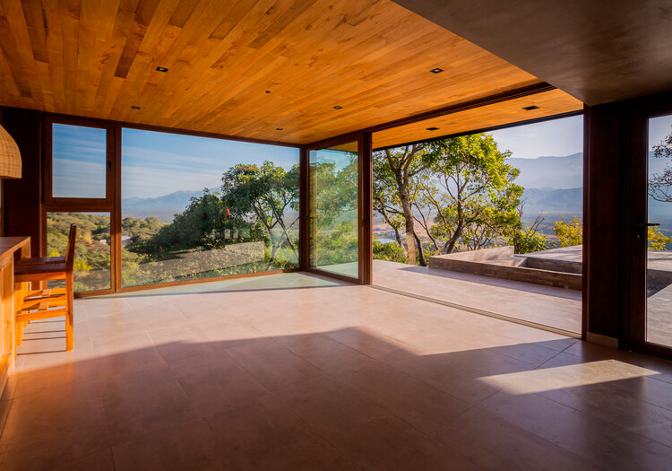Casa Fai / MedinaMas/Arq - Fotografía interior, Madera, Fijación Vigas