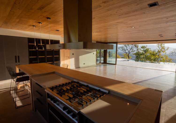 Casa Fai / MedinaMas/Arq - Fotografía interior, Cocina, Madera, Encimera