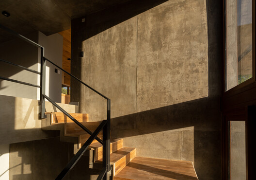 Casa Fai / MedinaMas/Arq - Imagen 14 de 24
