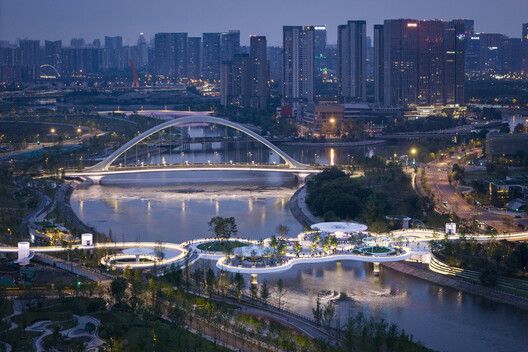 Puente peatonal Chengdu Jiaozi / China Southwest Architectural Design and Research Institute - Fotografía exterior, Urbano