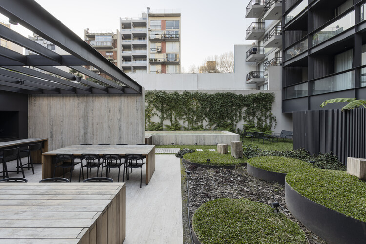 Plan H / Estudio Abramzon + Estudio ZZarq - Más Imágenes