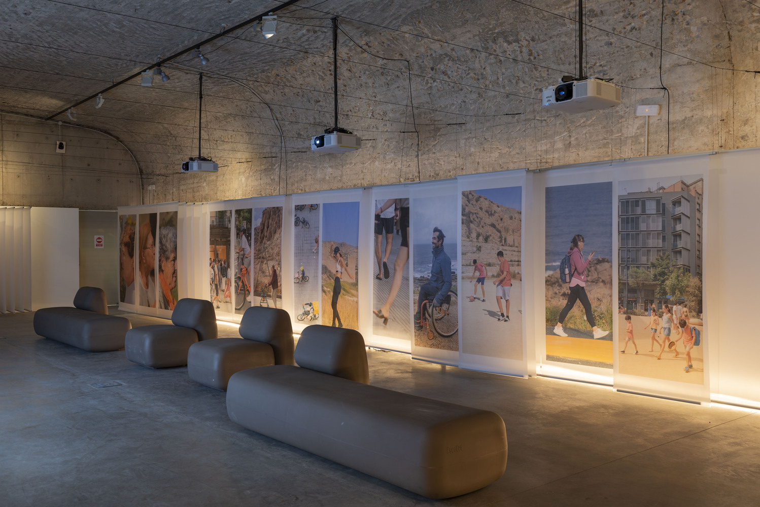 Gallery of Insights on the Architecture of Public Space as a Driver of ...