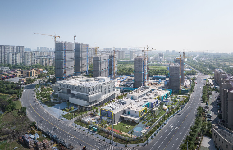 靖江滨江新城长阳邻里中心 / 南大建筑钟华颖工作室 - 4 的图像 26